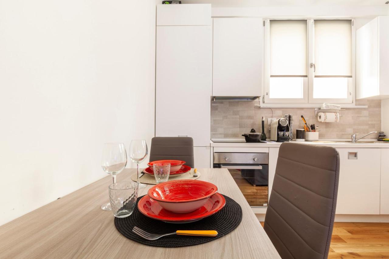 Appartamento Milano Sansiro Екстериор снимка